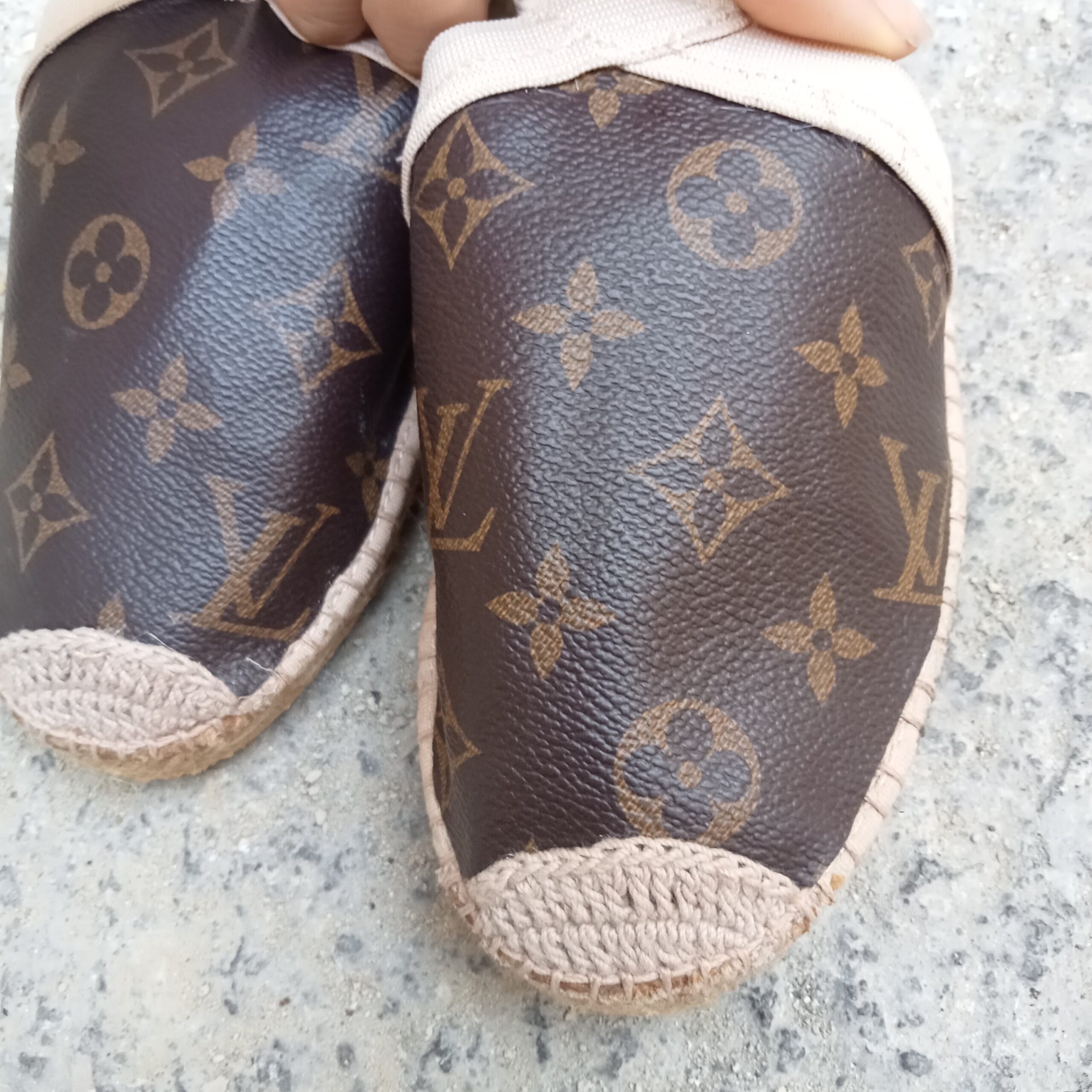 Sandali vintage zeppa Louis Vuitton S 39,5 in pelle e tela paglia